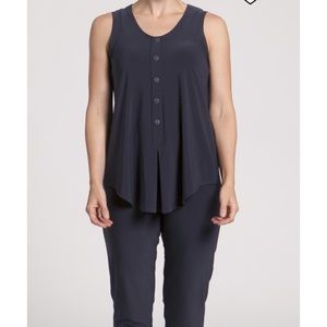 SYMPLI Black sleeveless 👚 blouse